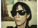 Patti Smith - Outside Society: Looking Back 1975-2007