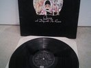 Queen ?– A Day At The Races Vinyl Album LP EMTC 104 Gate Fold Classic Rock