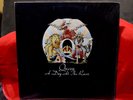 QUEEN VERY RARE SEALED LP DAY AT THE RACES 1976 USA 1st PRESS NO CUTOUTS/BARCODE