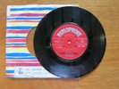 THE BEATLES - LOVE ME DO - RARE RED PARLOPHONE 1ST PRESSING VG