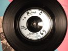 the cure boys dont cry 7” Single 1979 Fricton Records