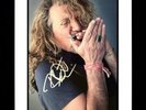 VERY COOL - LED ZEPPELIN - ROBERT PLANT - ORIGINAL HAND SIGNED AUTOGRAPH