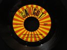 DEE & THE YEOMEN RARE CANADIAN CANCUT GARAGE BAND 45 / TAKE THE FIRST TRAIN HOME