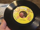 HAPPY  -  VELVET HAMMER  -  SOOZI (RARE YELLOW)   MINT