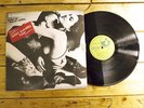 SCORPIONS LOVE AT FIRST STING LP 33T VINYLE EX COVER EX ORIGINAL 1984
