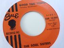 SOUL SISTERS - GOOD TIME TONIGHT / FOOLISH DREAMER -SUE 10-005. VG++