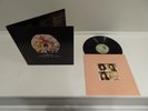 Queen Day At The Races LP ORIG. 1976 STERLING PRC PRESS-RIGID INNER  Night Opera