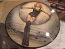 picture disc maxi remixes  madonna give me all your luvin