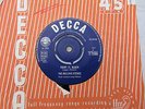 ROLLING STONES PAINT IT BLACK / LONG LONG WHILE decca 12395........ 45rpm / rock