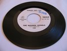 THE WOODEN NICKELS - NOBODY BUT YOU / MORE THAN A FRIEND - VAULT DJ