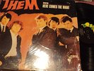 THEM S/T THEM LP FEATURING HERE COMES THE NIGHT ORIG MONO PARROT 61005 VAN MORR