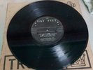 JOHNNY & the ATTRACTIONS-COMING ON THE SCENE - YOUNG WINGS CAN FLY -10'' Listen