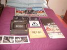 AC/DC BACKTRACKS BOX SET-CD-RARITIES LP-POSTER-FAN KIT-AMPLIFIER-NICE-ORIGINAL