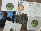 7 George Harrison 45s Apple, Dark Horse promo (The Beatles) records This Guitar