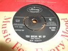 BEN HEWITT - YOU BREAK ME UP / I AIN'T GIVIN UP NOTHIN