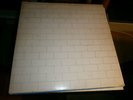 PINK FLOYD - THE WALL - 1979 DOUBLE VINYL UK GATEFOLD LP ( SHDW 411 )