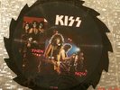 Kiss ?– 