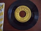ORIGINAL Elvis sun 45 Mystery Train/I Forgot To Remember To Forget #223 NICE