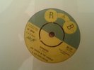 Joe White & His Group , Sinners , King Solomon , R & B Records Label