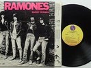K40		Ramones	Rocket to Russia	SR 6042	US original LP + OIS winchester press