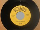DV8 1981 ORIGINAL CHICAGO PUNK ROCK 45 GUNS ON THE RIGHT NEAR MINT TOUGH 001 NR