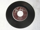 THE CO-HEARTS VEE JAY 289 MY LOVE / CRY BABY  45 RPM RECORD