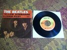 BEATLES -Yellow Submarine/Eleanor Rigby 45 rpm w/Picture Sleeve 1966.