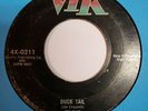 Rockabilly 45 Joe Clay Sixteen Chicks Duck Tail Vik 4x-0211