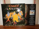 QUEEN   