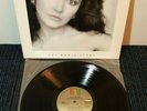 Kate Bush Vinyl LP (MINT/EX+) The Whole Story (PWAS-17242) Running Up That Hill