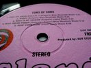 MINT- FREE TONS OF SOBS  NEAR MINT UK 1ST TEXTURED PINK EYE TOP AUDIO