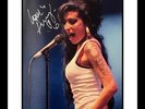 VERY RARE - AMY WINEHOUSE - MUSIC LEGEND - ORIGINAL HAND SIGNED AUTOGRAPH