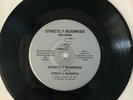STRICTLY BUSINESS - STRICTLY BUSINESS / STILL IN LOVE, V RARE MODERN SOUL 45