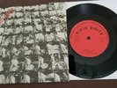 STIFF LITTLE FINGERS - SUSPECT DEVICE - 2ND UK ISSUE  - VERY GOOD++