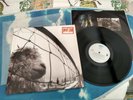 Pearl Jam -  VS. Vinyl LP. Original 1993 EUROPE First Pressing . Epic 474549-1