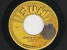 '55 SUN R&B/DooWop FIVE TINOS Sitting By My Window/Don't Do That SUN 222 VG HEAR
