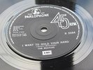THE BEATLES 1976  UK 45   I WANT TO HOLD YOUR HAND   SOLID CENTRE  EXCELLENT