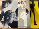A-ha Take On Me ORIGINAL First Issue in Picture Cover with POSTER - VERY RARE