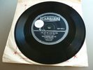 Russ Kennedy And The Little Wheels ?– RARE Oz 60's 45 Garage/Beat - First Press 