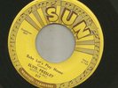 ROCKABILLY - ELVIS PRESLEY- BABY LETS PLAY HOUSE- PUSHMARKS - HEAR -1955 SUN 217