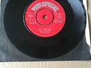 THE BEATLES - LOVE ME DO - RED PARLOPHONE 45-R 4949