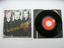 The Police Don't Stand So Close/Walking On The Moon Japan 7