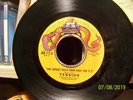 Tension on Poison Ring 45 rpm DOES ANYBODY REALLY KNOW WHAT TIME IT IS soul