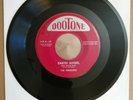 PENGUINS Hey Senorita / Earth Angel (Will You Be Mine) Dootone 348 1955 45