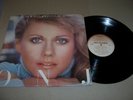 OLIVIA NEWTON-JOHN'S GREATEST HITS - 1977 POP ROCK LP 33 RPM, MCA-3028 (EX/NM)