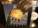 Def Leppard: Pyromania (M- 1st US 1983 Mercury 810-308-1 M-1 LP)