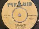 DESMOND DEKKER - MUSIC LIKE DIRT - PYRAMID ( ROCKSTEADY 7 )