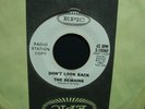 THE REMAINS PROMO 45 DON'T LOOK BACK / RARE 1966 GARAGE BEAT ROCKER