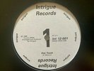 INTRIGUE one touch 1986 Maxi (12