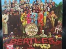 Beatles vinyl LP „Sgt. Pepper‘s LHCB“ HörZu SHZE 401 white/gold  Odeon Original